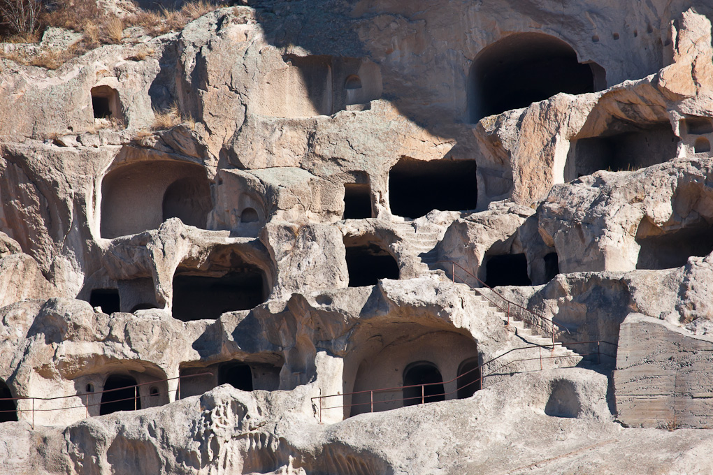 Vardzia (Вардзиа, ვარძია)